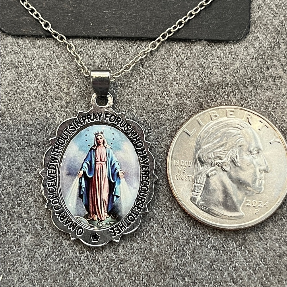 🌻3/$15 Silvertone Religious Pendant & AB Crystal Cross Earring Set - Picture 2 of 4